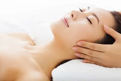 Diamond Black Magnelight Facial Spa - Facial Singapore