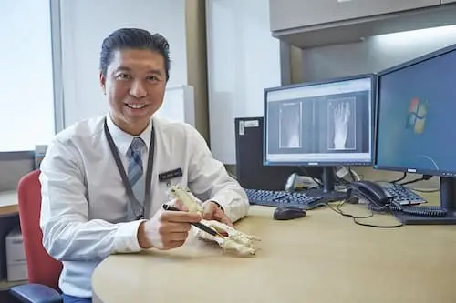  Dr. Kevin Koo - The Bone and Joint Centre - Orthopaedic Doctor Singapore 