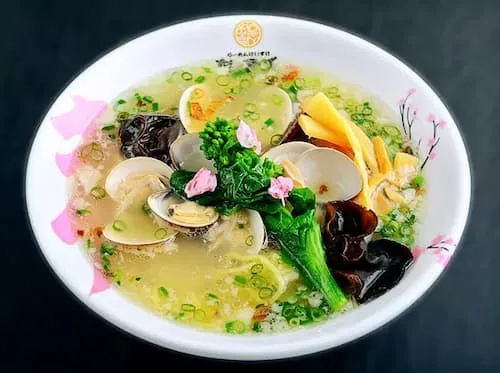 Keisuke Tonkotsu King at Orchid Hotel - Ramen Singapore (Credit: Keisuke Tonkotsu King)