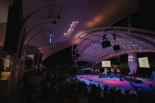 Live Music At Esplanade - Free Things to Do in Singapore