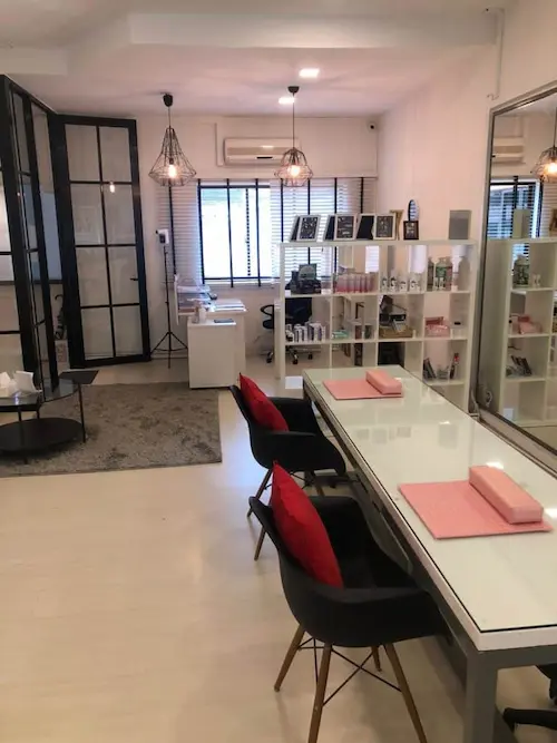 Nail Lodge - Nail Salon Singapore