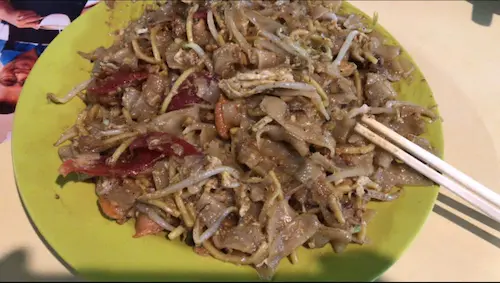 Cockle Fried Kway Teow - Char Kway Teow Singapore