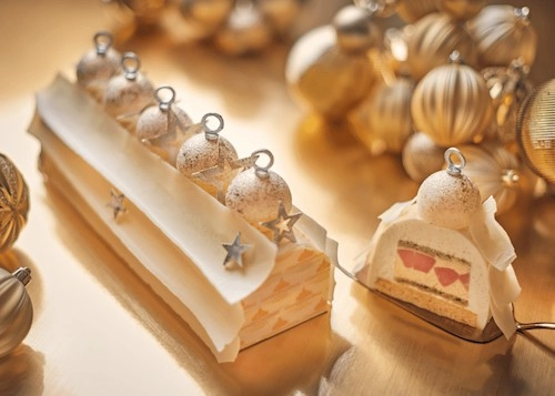 Goodwood Park Hotel - Christmas Log Cake Singapore (Credit: Goodwood Park Hotel)