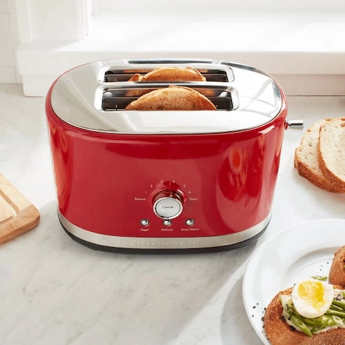 KitchenAid Empire Red 2-Slice Toaster - Bread Toaster Singapore (Credit: KitchenAid)