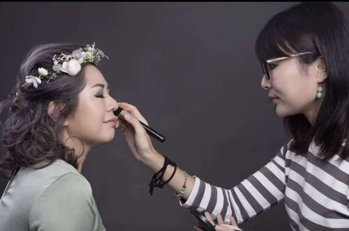 Makeup by Stella - Wedding Makeup Artist Singapore (Credit: Makeup by Stella)