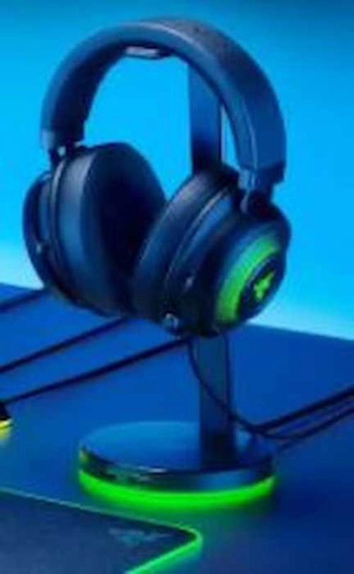 Razer Base Station V2 Chroma - Headphone Stand KL Selangor (Credit: Razer)  