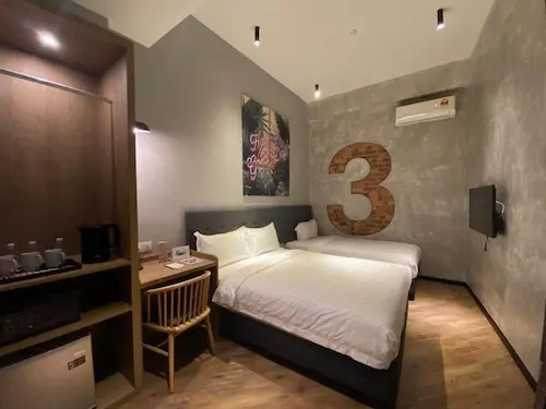 Brown Hotel- Budget Hotel Penang