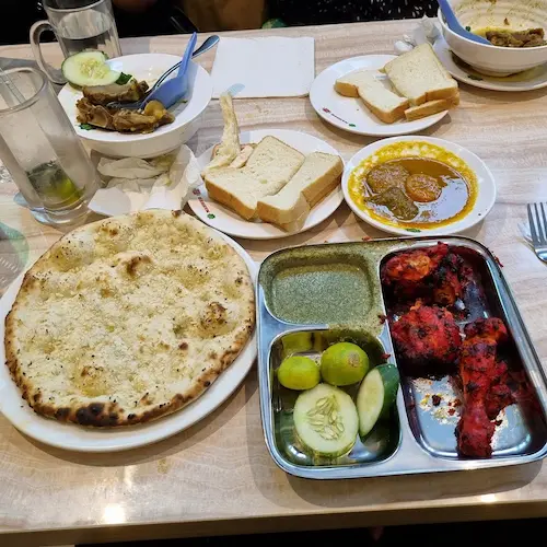 Restoran Mahbub - Cheese Naan KL Selangor