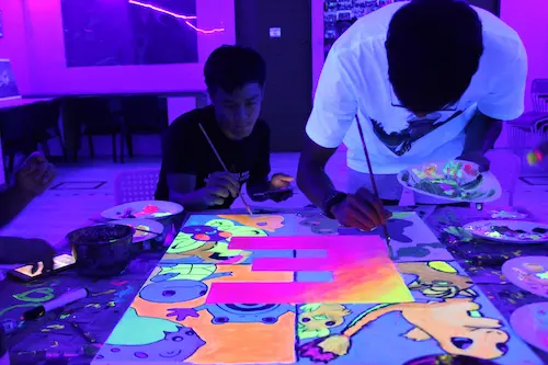 Neon Art Jamming - Take your artwork to the next level with Neon Art Jamming Workshop